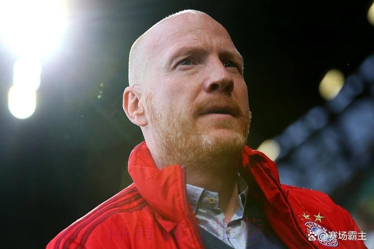 弗里克：为球员感到自豪 只限于今天能尽情庆祝